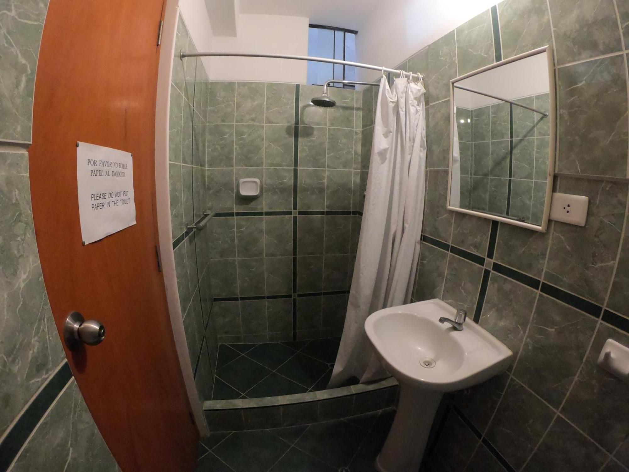 Hostal Silpay Tacna Eksteriør bilde